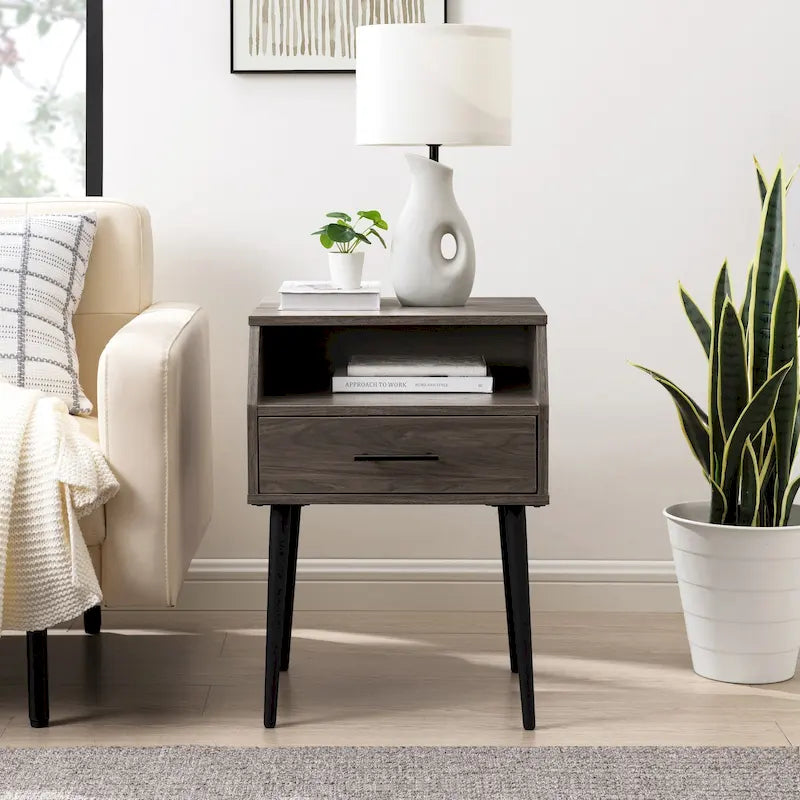 Table d'appoint moderne et minimaliste