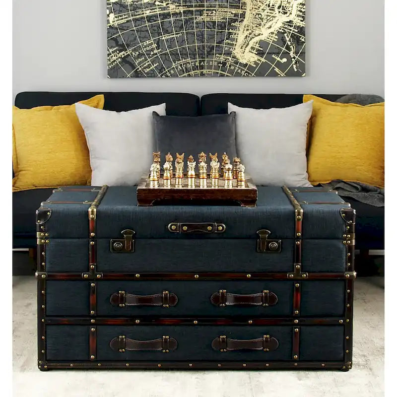 Table basse de style malle en similicuir ou en lin — Deux tiroirs avec plateau relevable à loquet — Disponible en bleu foncé ou marron